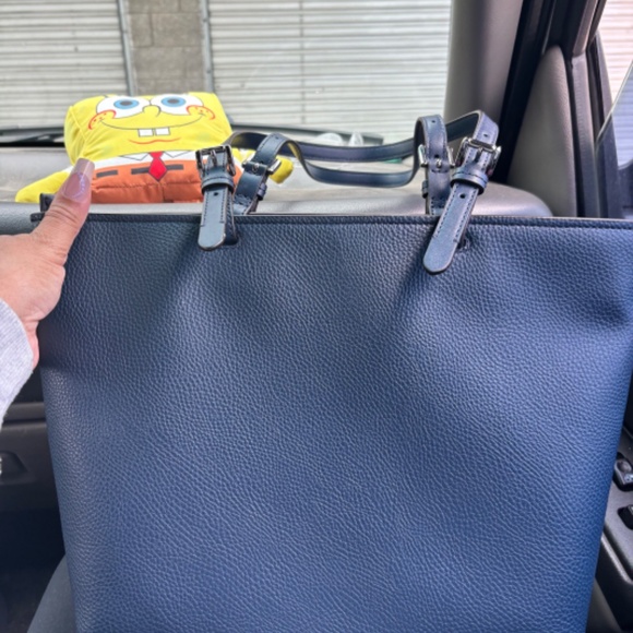 Purse - Picture 2 of 3